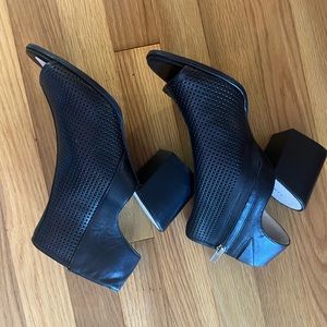 Kenneth Cole booties